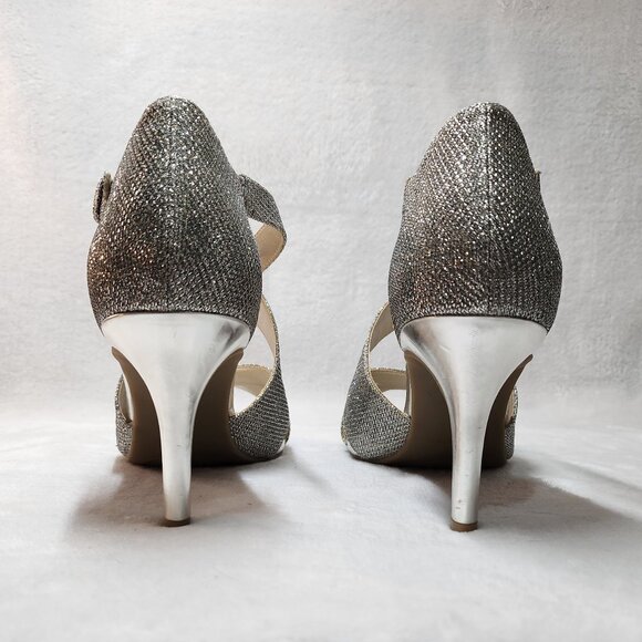 *New Low Price!* Silver Bandolino Jerogoa 2 Heeled Sandals - Picture 6 of 13